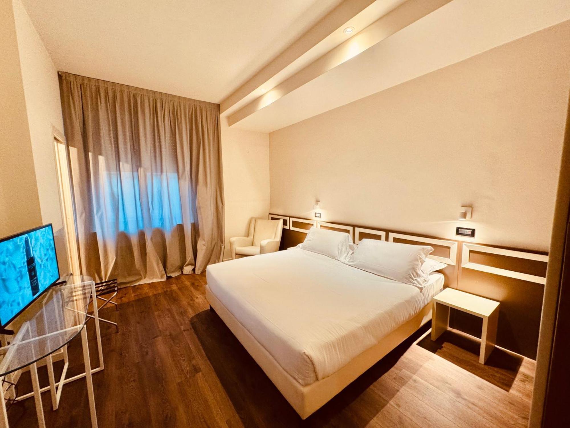 Hotel Pex Mantova Exteriér fotografie